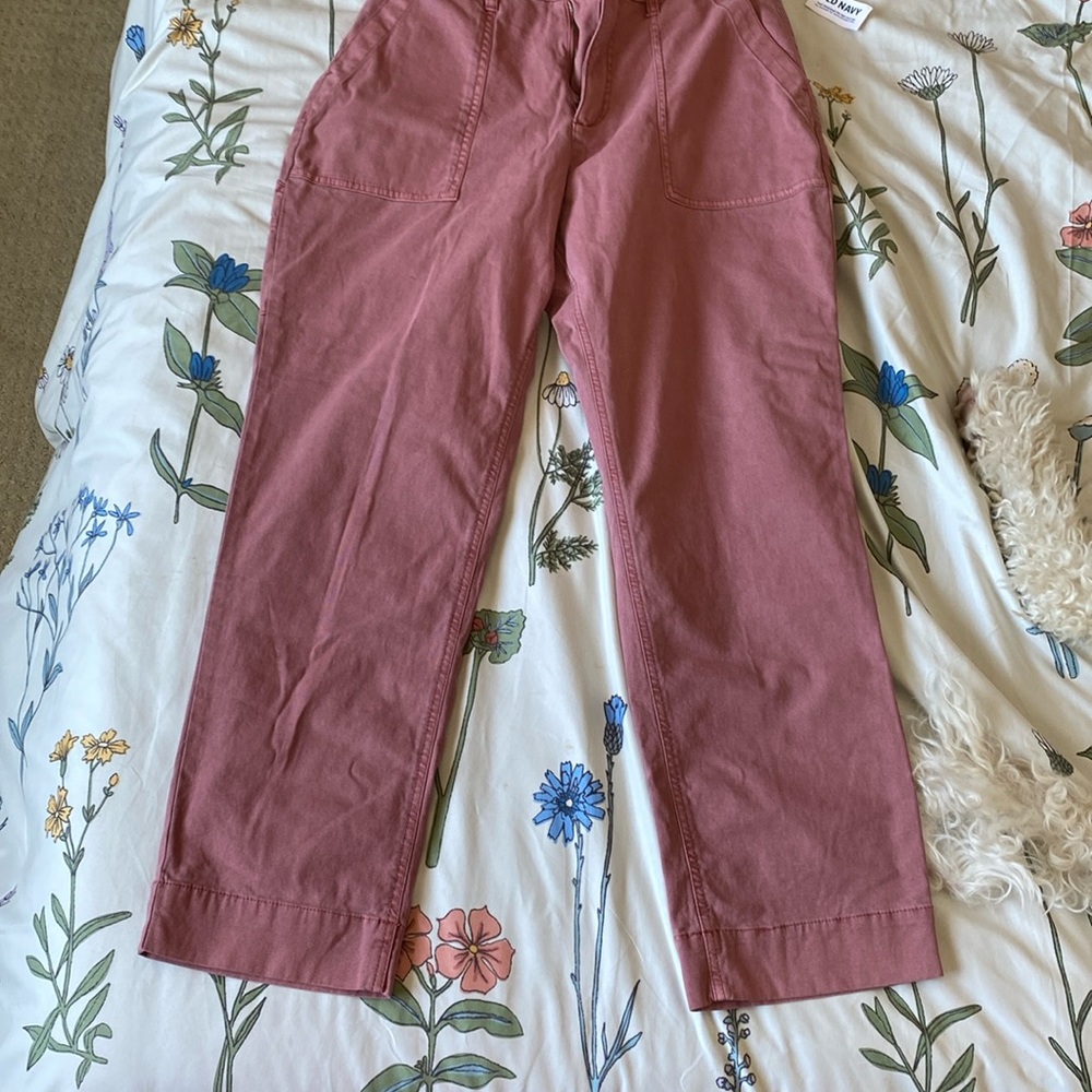 Capri pants